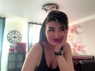 Crystlepipkins May 07, 2026 Chaturbate stream image