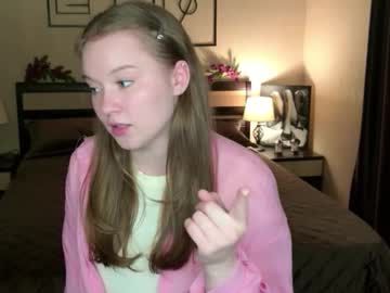 Valericherry May 07, 2026 Chaturbate stream image