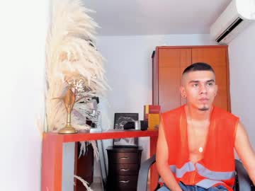 Your_Wrist May 07, 2026 Chaturbate stream image