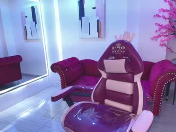 Emiily_Andrews May 07, 2026 Chaturbate stream image
