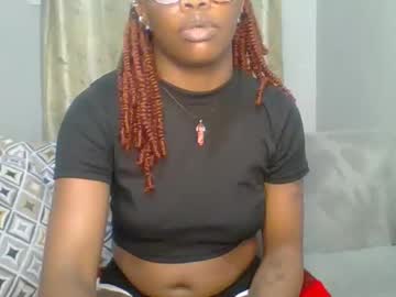 Prettyela May 08, 2026 Chaturbate stream image