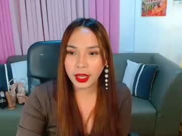 Oliviahutton May 08, 2026 Chaturbate stream image