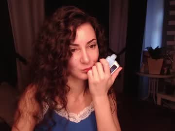 Auroragreys May 08, 2026 Chaturbate stream image