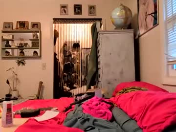 Nikki32313 May 08, 2026 Chaturbate stream image