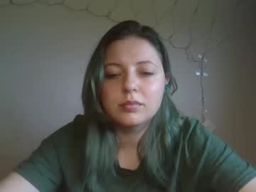 Paulinatrembinski May 08, 2026 Chaturbate stream image