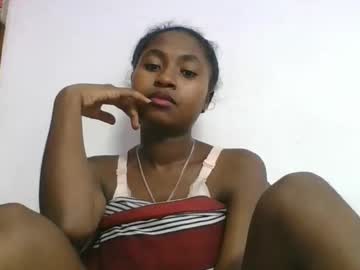 Chantale483461 May 08, 2026 Chaturbate stream image