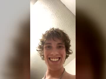 Gavatr0n May 08, 2026 Chaturbate stream image