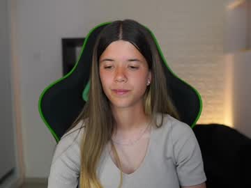 Karynaluss May 08, 2026 Chaturbate stream image
