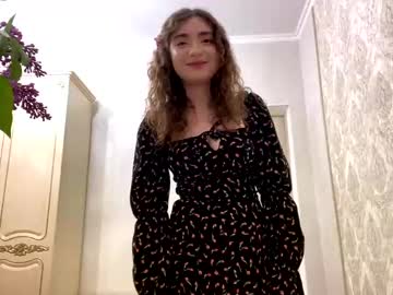Katinaflatau May 08, 2026 Chaturbate stream image