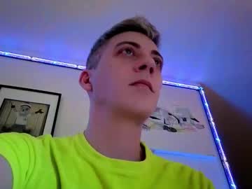 Hugolandcam May 08, 2026 Chaturbate stream image