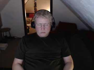 Cebas May 08, 2026 Chaturbate stream image