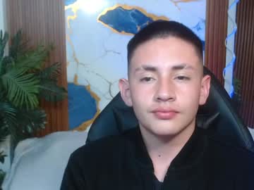 Andres_Tay May 09, 2026 Chaturbate stream image