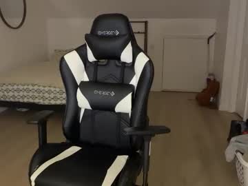 Dylansdick90 May 09, 2026 Chaturbate stream image
