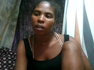 Soanezyz May 09, 2026 Chaturbate stream image