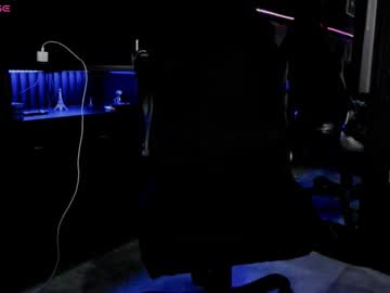 Zhoestrong May 09, 2026 Chaturbate stream image