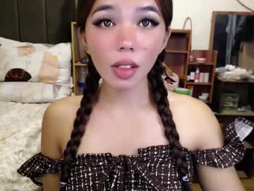 Holy_Molly1 May 09, 2026 Chaturbate stream image
