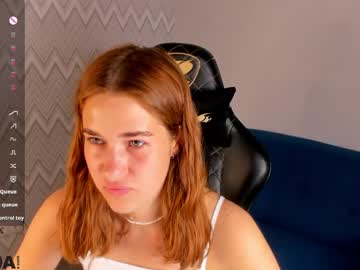 Debbie_Wools May 09, 2026 Chaturbate stream image