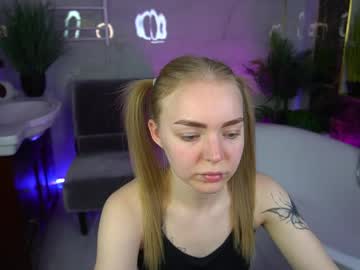 Emilysunshines May 10, 2026 Chaturbate stream image