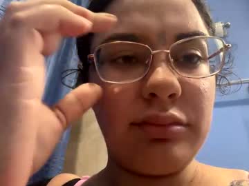 Flirtygirlyy May 10, 2026 Chaturbate stream image