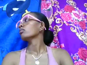 Ninie246746 May 11, 2026 Chaturbate stream image