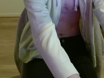Urluckyboi May 11, 2026 Chaturbate stream image