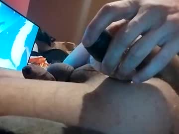 Hungcanadian42098 May 12, 2026 Chaturbate stream image