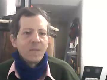 Lucianoaxel May 12, 2026 Chaturbate stream image