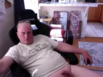 Dickflasher5 May 12, 2026 Chaturbate stream image