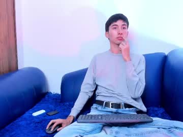 Littlenerd18 May 13, 2026 Chaturbate stream image
