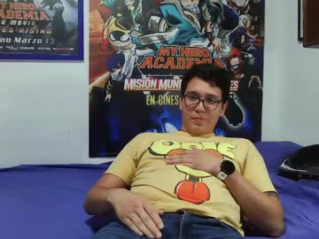 Lobomx19 May 13, 2026 Chaturbate stream image