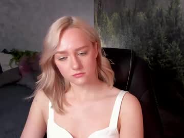 Chloedeccker May 13, 2026 Chaturbate stream image