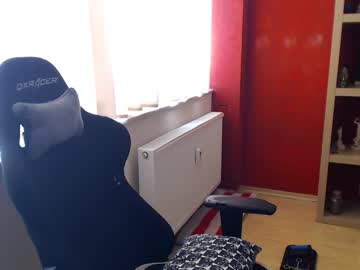 Gangstalover8 May 13, 2026 Chaturbate stream image