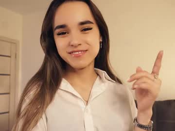 Keeleyreineck May 13, 2026 Chaturbate stream image