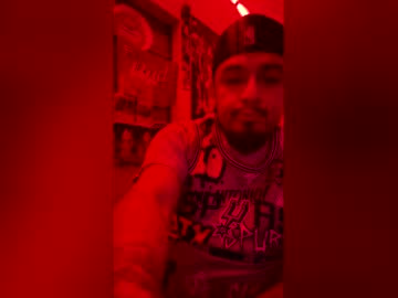 Robbb1095 May 13, 2026 Chaturbate stream image