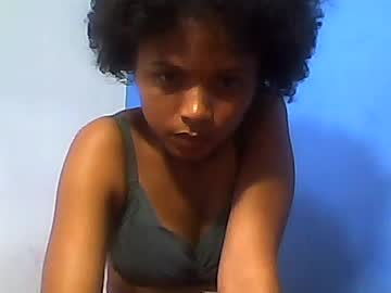Sylvaniah01 May 13, 2026 Chaturbate stream image