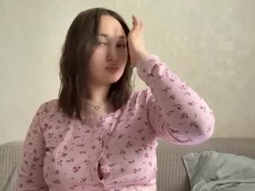 Farahgaroutte May 13, 2026 Chaturbate stream image