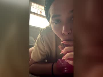 Cubanwetdreamdoll May 13, 2026 Chaturbate stream image