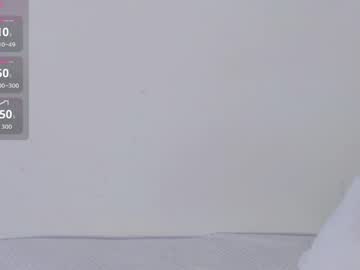 Sophie_Evanss_ May 13, 2026 Chaturbate stream image