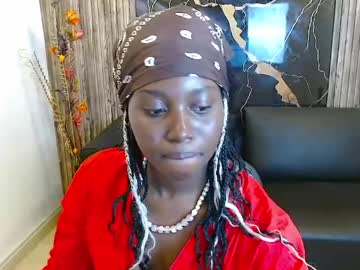 Luna253951 May 13, 2026 Chaturbate stream image