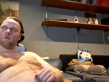 Geilewaalwijker33 May 13, 2026 Chaturbate stream image