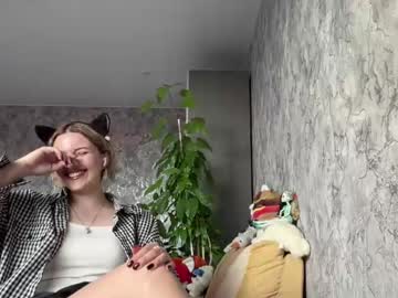 Hedwighutzel May 14, 2026 Chaturbate stream image