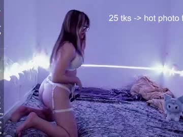 Leonienevarrez May 14, 2026 Chaturbate stream image