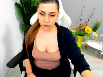Eveeevian May 14, 2026 Chaturbate stream image