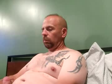 Bryonbryon10 May 15, 2026 Chaturbate stream image