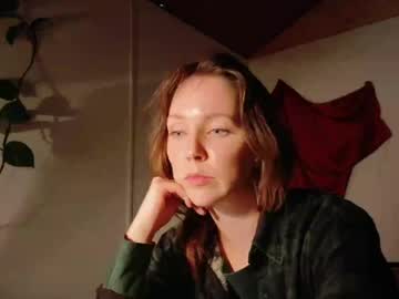 Deenievixen May 15, 2026 Chaturbate stream image