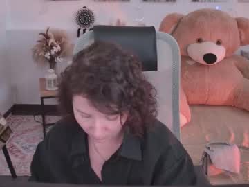 Aureliagleam May 15, 2026 Chaturbate stream image