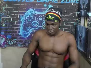 Terry_Zyzz May 15, 2026 Chaturbate stream image