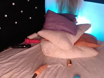 Laurengill7 May 16, 2026 Chaturbate stream image