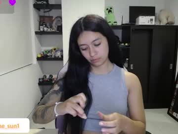 Elaine_Sun May 16, 2026 Chaturbate stream image