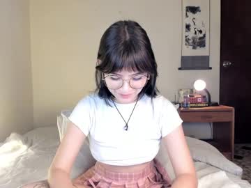 Monserrat_Gil May 16, 2026 Chaturbate stream image